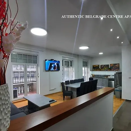Authentic Centre For Large Groups, Republic Square - Up To 47 People In 5
