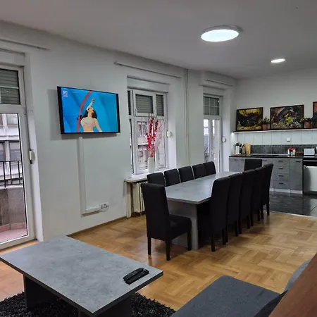 Apartment Authentic Centre For Large Groups, Republic Square - Up To 47 People In 5 Belgrade